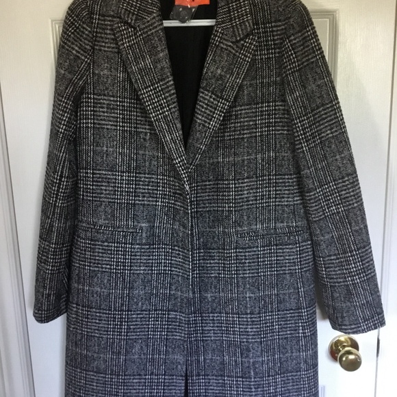 New Fall Coat - Picture 1 of 4